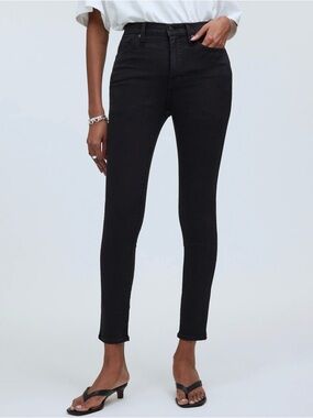 Madewell Black Skinny Jeans - Sleek Stretch Denim